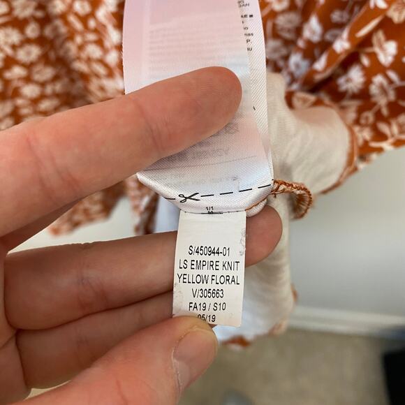 Old Navy Fit & Flare Empire-Waist Jersey Dress Orange Floral Long Sleeve Medium - Picture 10 of 10